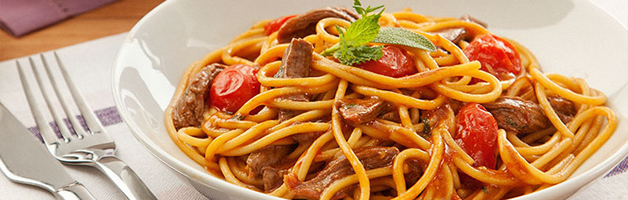 Spaghetti com Cordeiro e Ervas